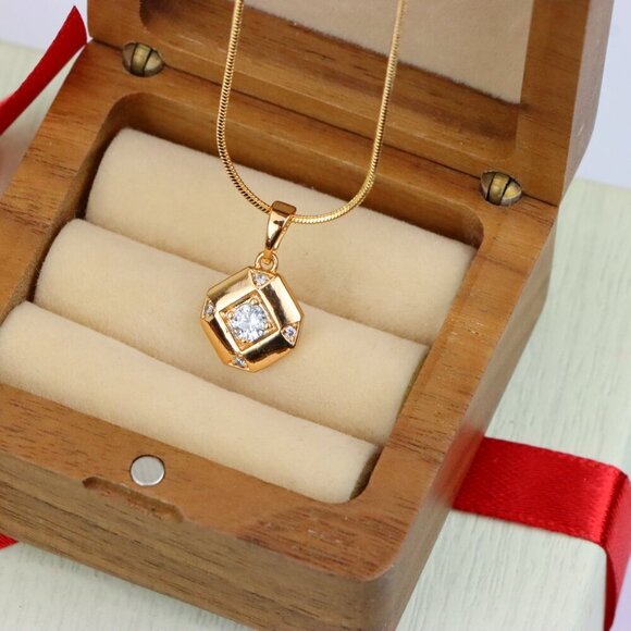 "Rose Gold Geometric Pendant with Central Sparkling Stone Detail, XPPT1387 - Picture 5 of 14